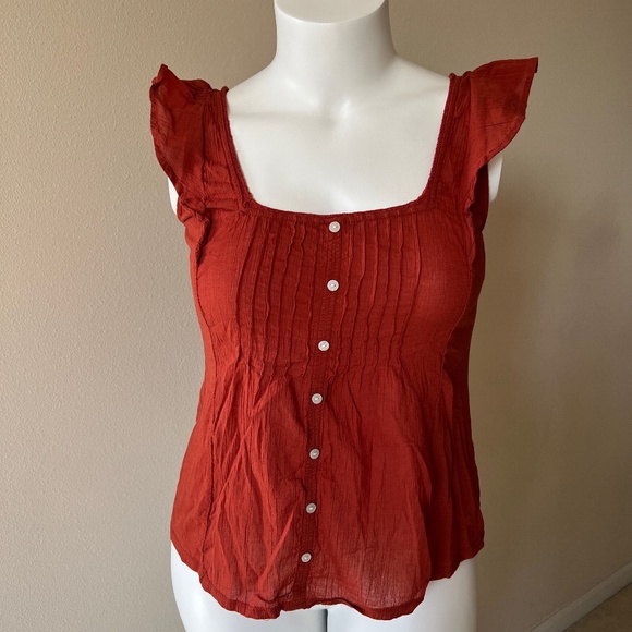 Maurices Tops - Maurices Flutter Sleeve Blouse w/ Buttons Size Medium Burnt Orange